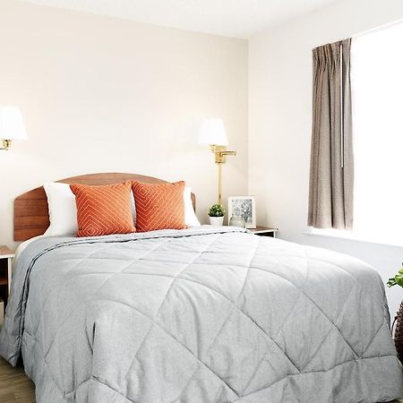 Intown Suites Extended Stay Indianapolis In -College Park Michigan Road Eksteriør bilde