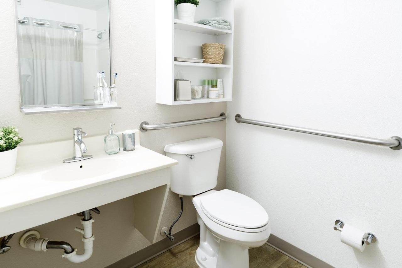 Intown Suites Extended Stay Indianapolis In -College Park Michigan Road Eksteriør bilde